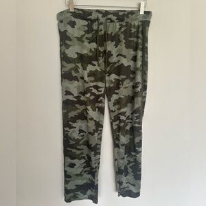 Lucky Brand Women’s Camo Lounge Pants – Size M‎ – Soft Drawstring Waist